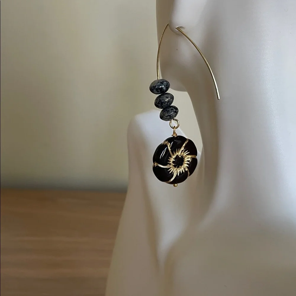 HAND CRAFTED BLACK & GOLD FLOWER CZECH GLASS EARRINGS Abstract Dangles